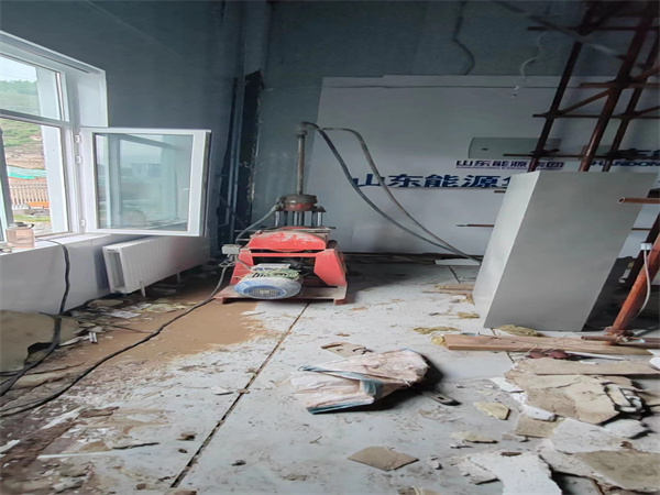 靖远地基基础下沉墙体裂缝加固注浆顶升施工